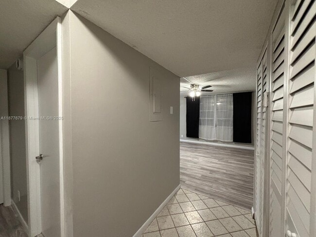 Building Photo - 7875 Margate Blvd