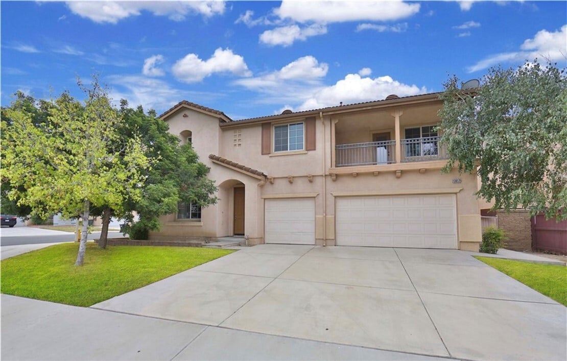Primary Photo - 13617 Aspen Leaf Ln