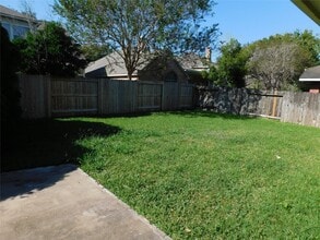 Building Photo - 3702 Heritage Colony Dr