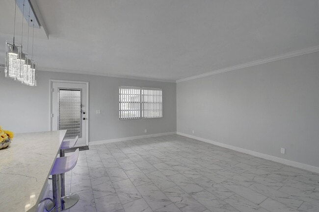 Building Photo - 974 Normandy Trail
