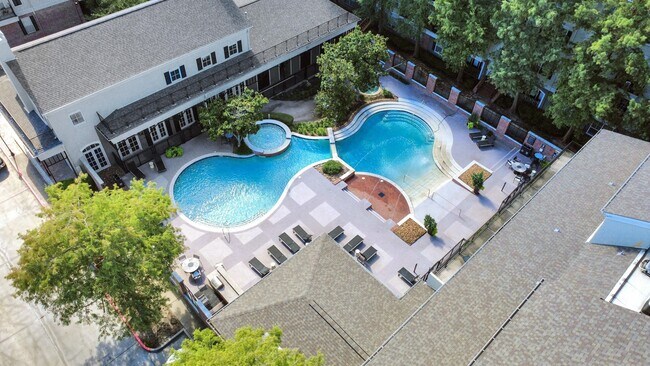 Foto del edificio - 3003 Memorial Ct