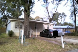 Building Photo - 9165 Loomis St