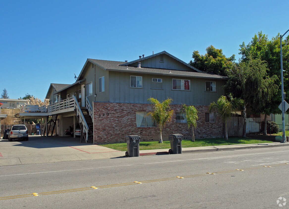 Building Photo - 320 Pennsylvania Dr