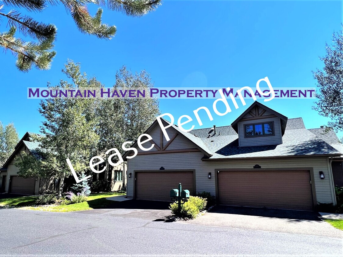 1264 Red Lodge Dr, Evergreen, CO 80439 Townhome Rentals in Evergreen