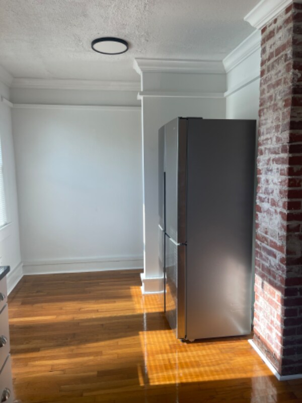 Foto del edificio - 1412 Dauphin Ln