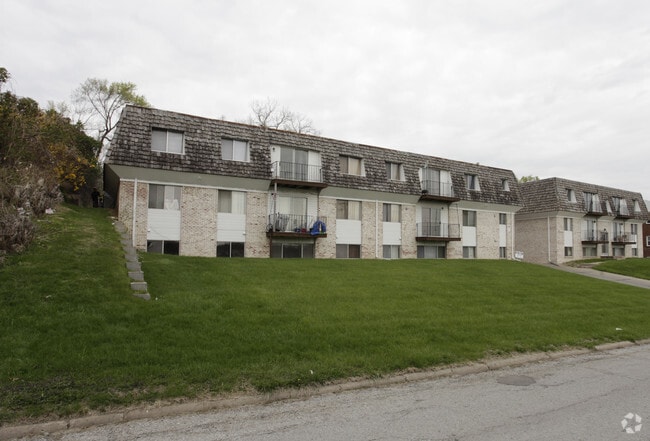 Building Photo - McKenna Apartments