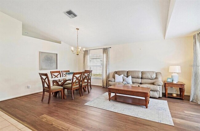 Foto del edificio - 4619 Turtle Bay Terrace