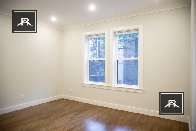 Foto del edificio - 3 bedroom in Allston MA 02134