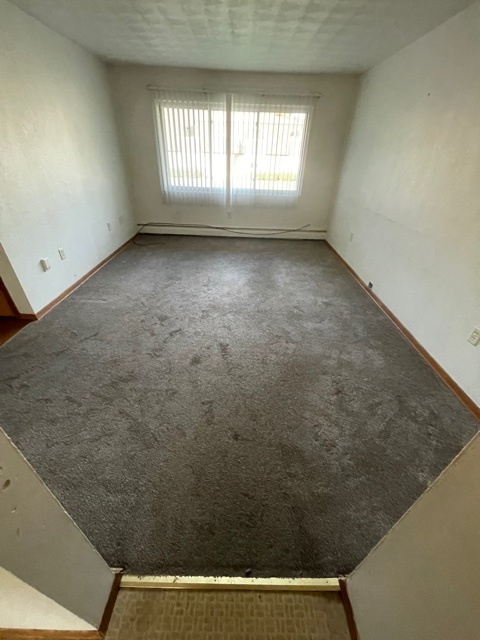 Foto del edificio - 24142 W Main St