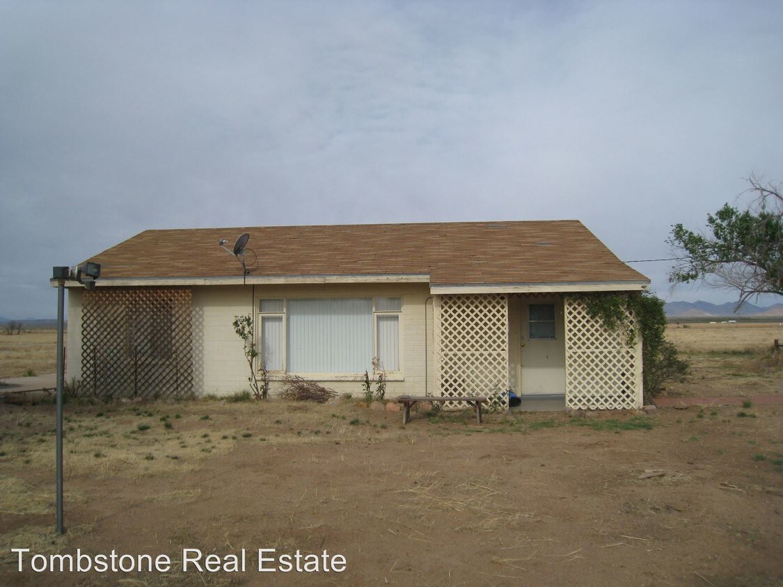 Building Photo - 1 br, 1 bath House - 11476 Martineau Rd