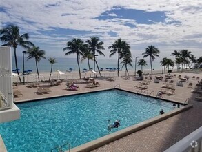 Building Photo - 2301 S Ocean Dr
