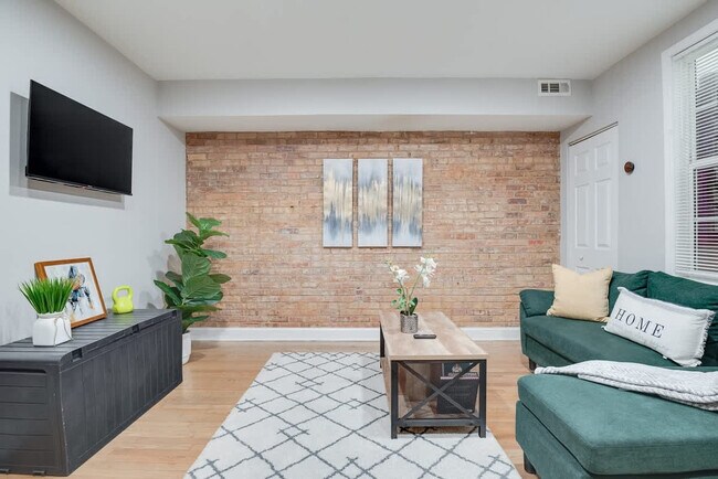 Foto del edificio - 1255 Raum St NE