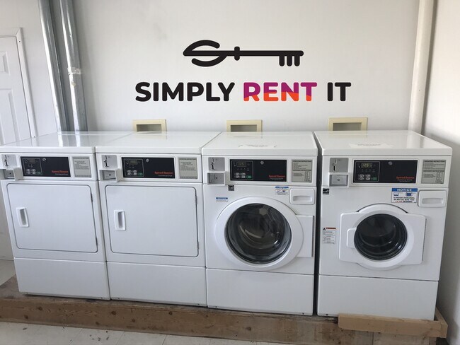 Foto del edificio - Affordable 1 Bedroom, Downtown Roland, Avail Now!