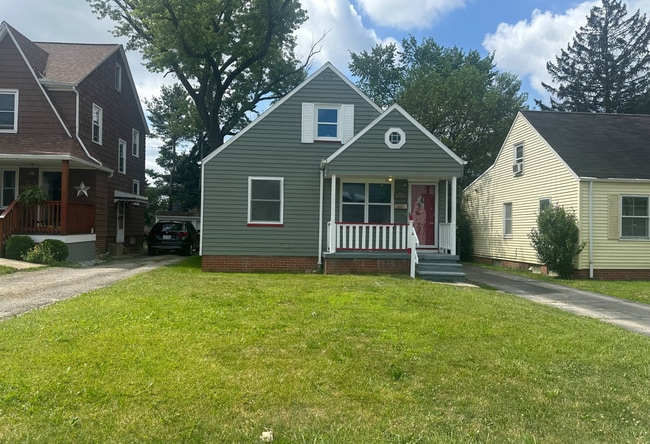 Foto del edificio - 20516 Franklin Rd