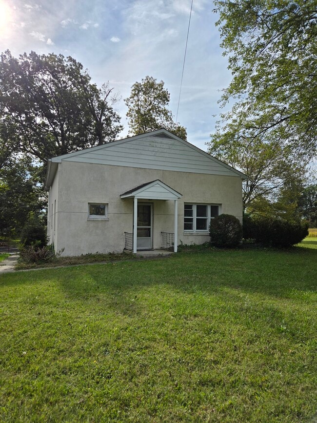 Building Photo - 236 Wiest School Rd
