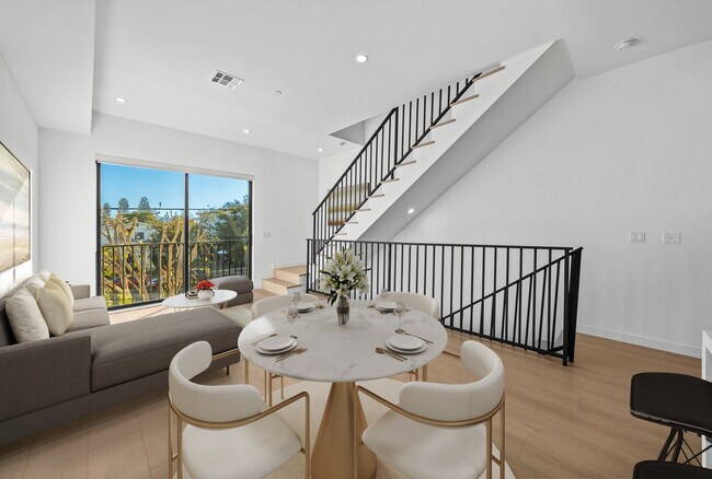 Foto del edificio - 13841 Burbank Blvd