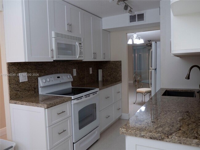 Foto del edificio - 2998 NW 48th Terrace