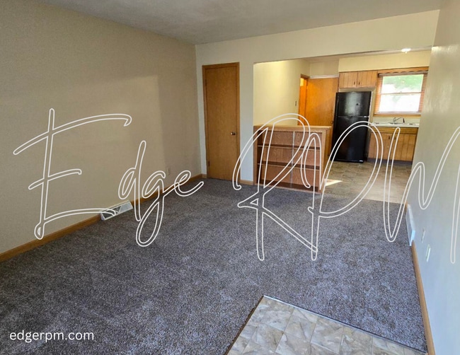 Building Photo - Now leasing for May 2026! 4 Bedroom 2 Bath...