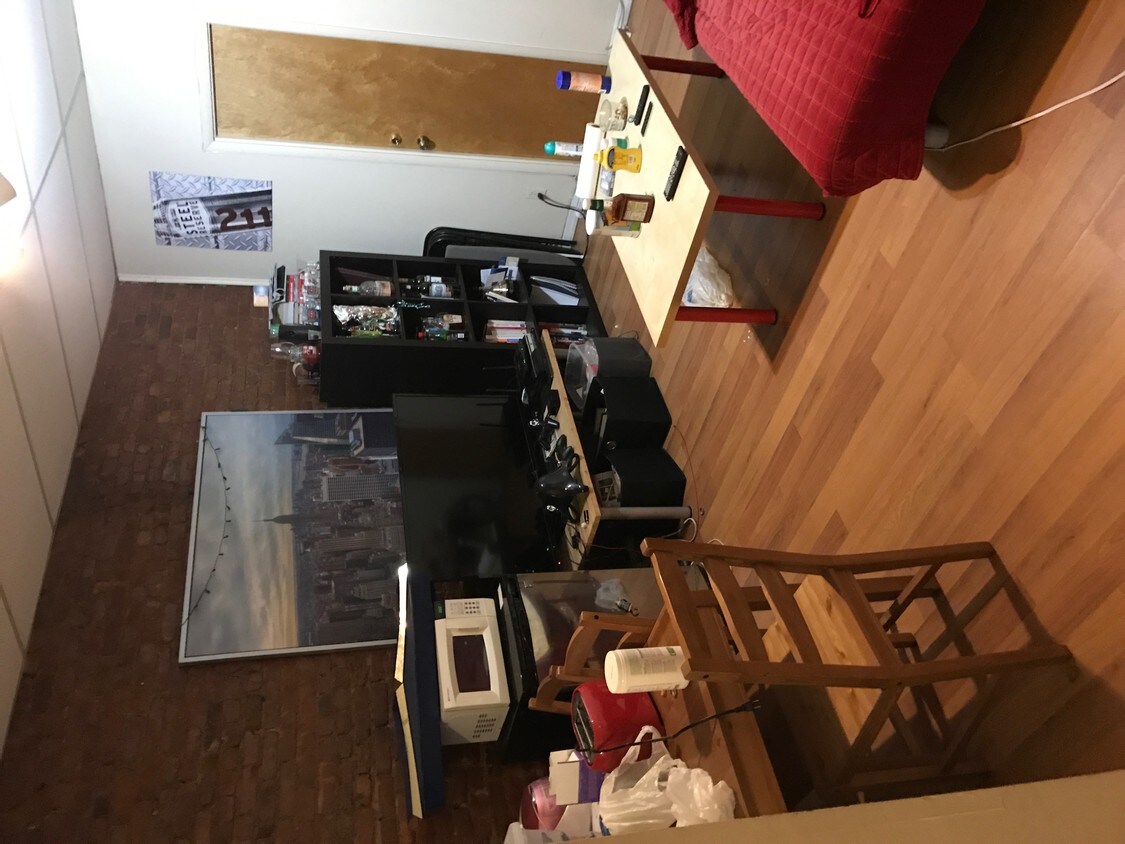 Foto principal - 819 2nd Ave