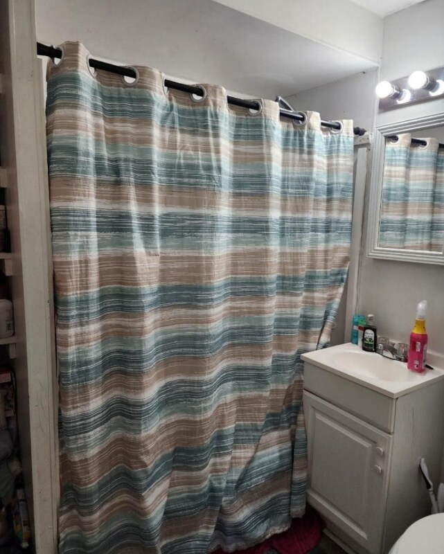 Foto del edificio - 412 Burgess St