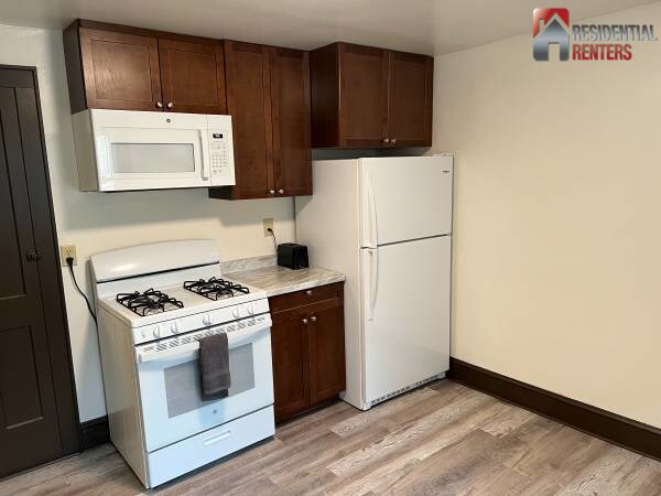 Building Photo - 1505 S 63rd St