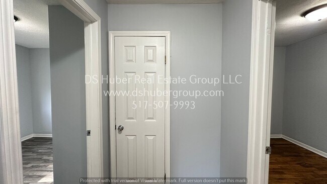 Photo - 6244 Grovenburg Rd House