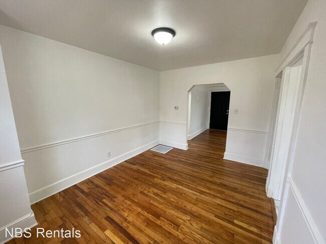 Building Photo - 3 br, 1 bath House - 4721 Oxford Street