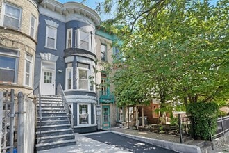 Building Photo - 52 Brinkerhoff St