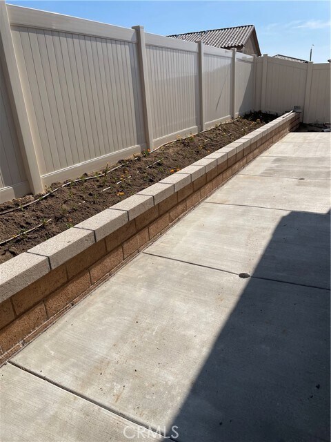 Building Photo - 19459 Melogold Cir