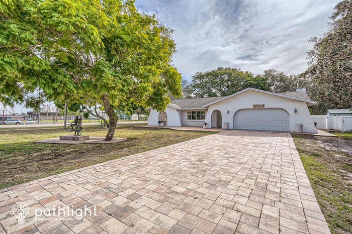 1601 Gulf Rd, Tarpon Springs, FL 34689 | Apartments.com