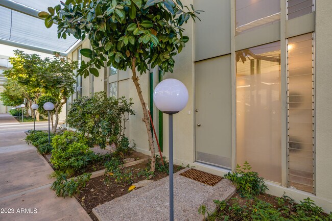 Foto del edificio - 4411 N 40th St