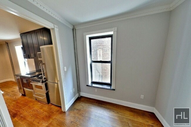 Building Photo - East 106th Street