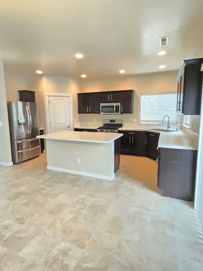 Building Photo - Beautiful Meridian Home