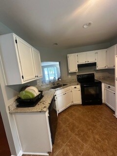 Foto del edificio - 29 Silentwood Ct