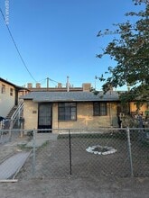 Building Photo - 438 Duran Pl