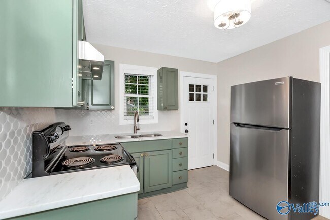 Foto del edificio - 1537 Mckinley Ave NE