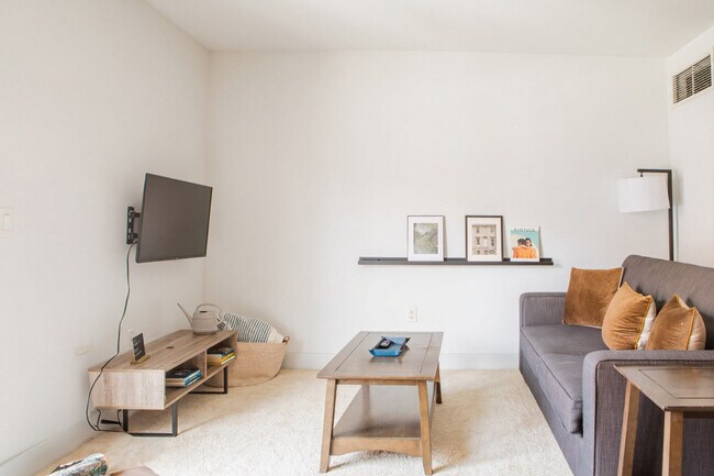 Foto del edificio - 145 N Jackson St