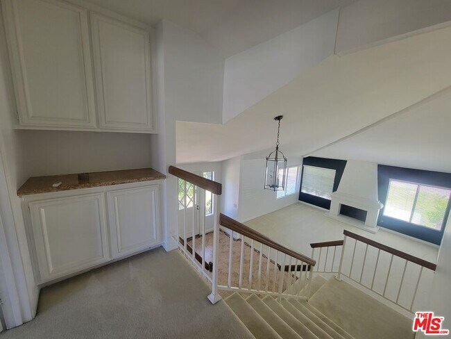 Building Photo - 387 Trabuco Canyon Way
