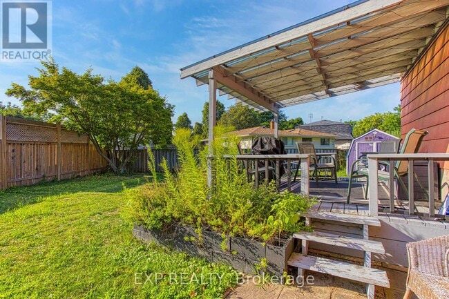 Building Photo - 4453 Meadowvale Dr