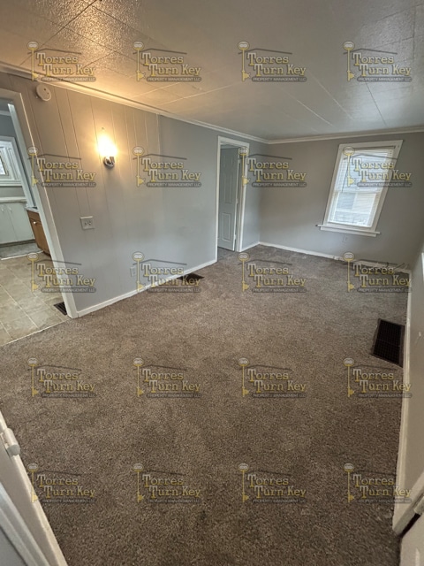 Building Photo - 49 Karnes St