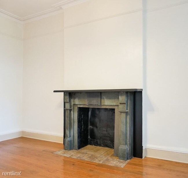 Foto del edificio - 3 br, 1 bath  - 342 8th St # 4R