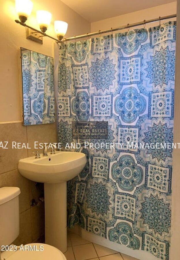 Foto del edificio - 1036 N 16th St