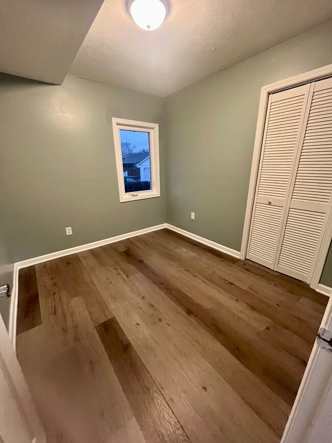 Building Photo - 1620 Avenue C