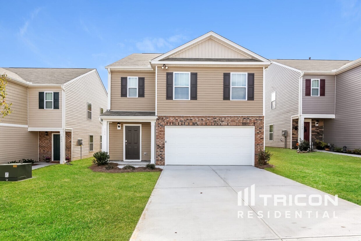 Foto principal - 704 Ashwood Wy Easley SC