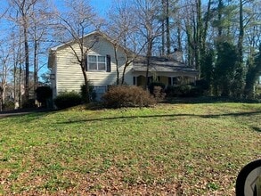 Building Photo - 4984 Turtle Rock Dr