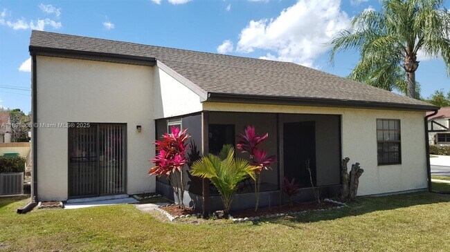 Foto del edificio - 1301 SE Carrington Ct