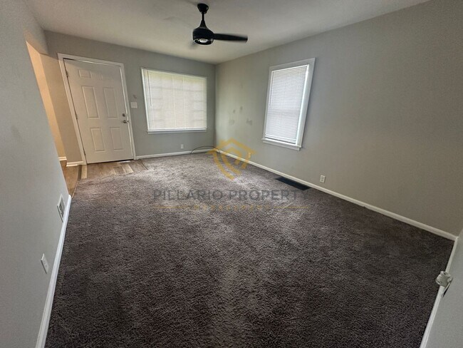 Foto del edificio - Cozy Brick 2 Bedroom Home with Updated Int...