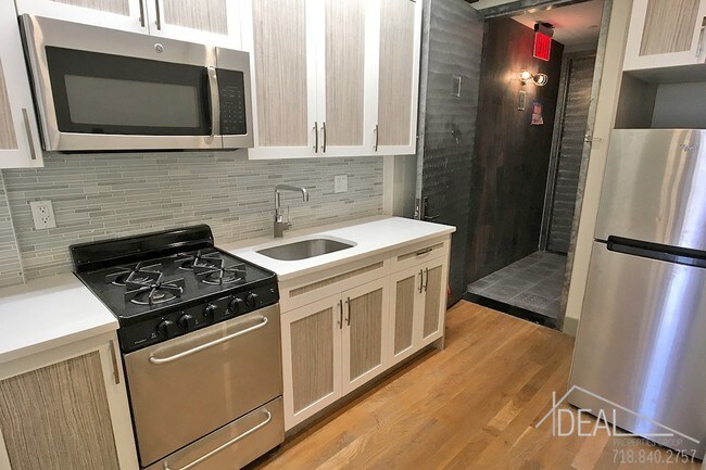 Building Photo - NO FEE Brand New 3 Bedroom in Crown Heights!