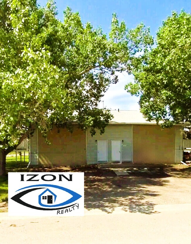 Building Photo - 10207 W Pne Ave