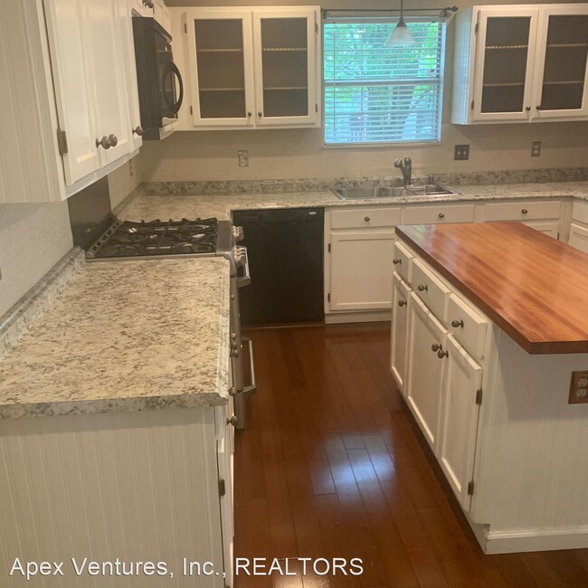 Building Photo - 3 br, 2 bath House - 1185 Hunters Chase Dr